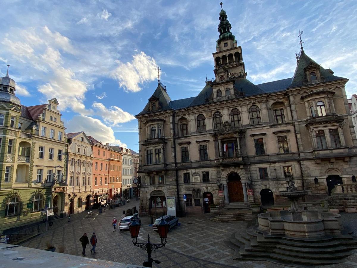 Apartament Przy Ratuszu Kłodzko Extérieur photo