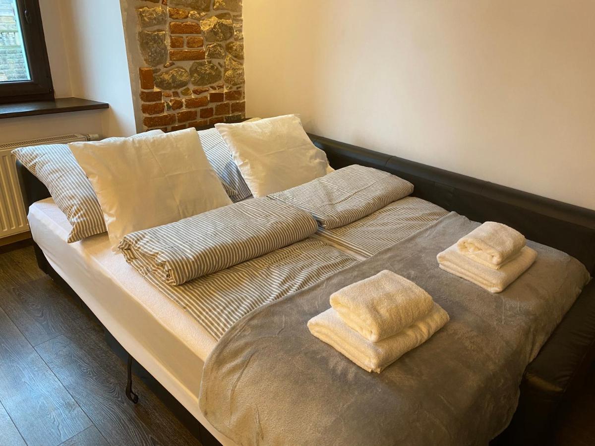 Apartament Przy Ratuszu Kłodzko Extérieur photo