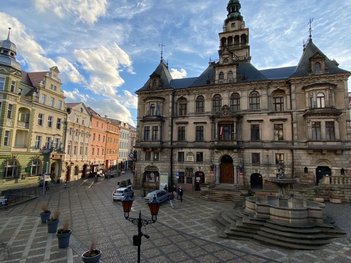 Apartament Przy Ratuszu Kłodzko Extérieur photo