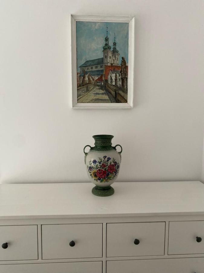 Apartament Przy Ratuszu Kłodzko Extérieur photo