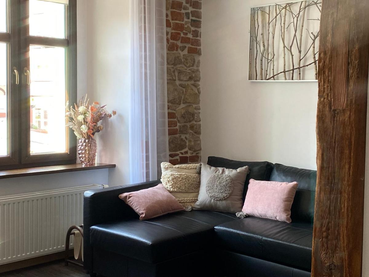 Apartament Przy Ratuszu Kłodzko Extérieur photo