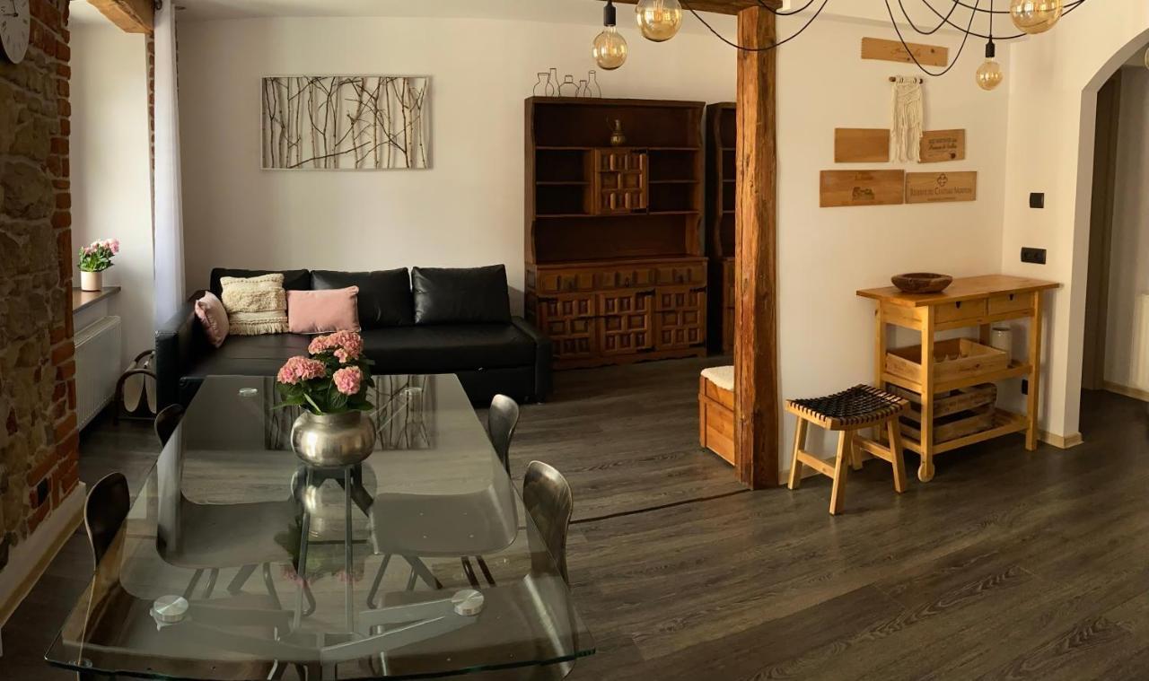 Apartament Przy Ratuszu Kłodzko Extérieur photo